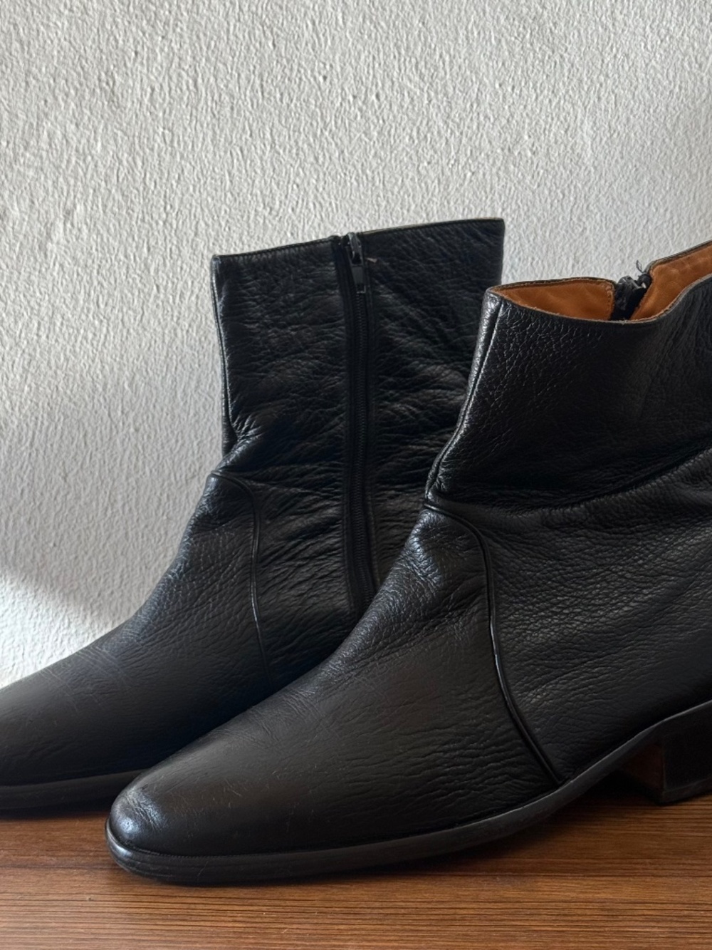 Italian Black Leather Side Zip Ankle Boots Men's Size 11 Cuban Heel Rocker